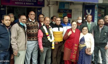 एसबीआई एम्पलाइज यूनियन के क्षेत्रीय सचिव राजेश तिवारी सेवानिवृत्त, एसबीआई पेन्शन एसोसिएशन के पदाधिकारियों ने स्वागत कर शुभकामनाएं दीं