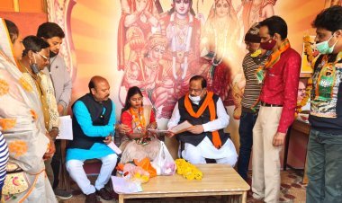 भाजपा के बूथ विस्तारक महाअभियान का विधायक काश्यप ने किया शुभारंभ, कार्यकर्ताओं का किया उत्साहवर्धन