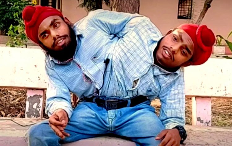 जिस्म एक, जान दो  और वोट भी अलग-अलग डाले, खूब वायरल हो रहे पंजाब के ये जुड़वां भाई, क्योंकि इन्होंने हालातों से हार नहीं मानी