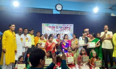 श्री श्रीगौड़ ब्राह्मण समाज ने मनाया रंगारंग फाग उत्सव व होली मिलन समारोह, मालवी के तड़के ने बढ़ा दिया आयोजन का आनंद