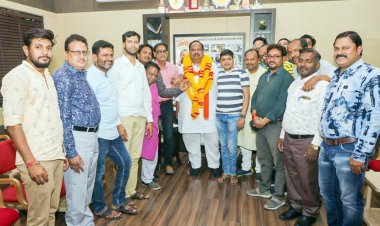 फिर खुलेंगी डिस्पोज़ेबल सामान की दुकानें, विधायक काश्यप की मौजूदी में हुआ फैसला, जैन समाज की गोठ में पेनल्टी करने पर मांगा स्पष्टीकरण