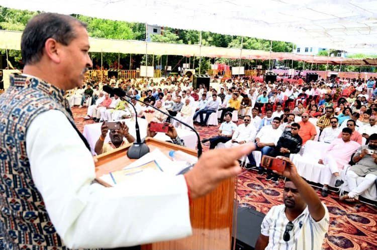 रॉयल ग्रुप ऑफ इंस्टीट्यूशन्स ने शिक्षा के क्षेत्र में बनाई विशिष्ट पहचान, अब चिकित्सा के क्षेत्र में सेवा देकर बनेगा मिसाल- ओमप्रकाश सखलेचा