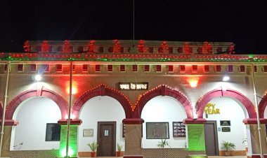 झांसी रेल मंडल के सभी टिकट बुकिंग व रिजर्वेशन काउंटर पर डिजिटल भुगतान की सुविधा शुरू, दो माह में माल लदान में भी किया उल्लेखनीय प्रदर्शन