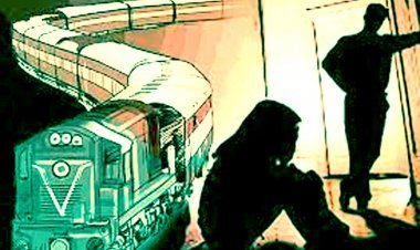 चलती ट्रेन में गैंगरेप : जनरल कोच में बैठी महिला के पास नहीं था टिकट, AC कोच में ले जाकर 3 रेलकर्मियों किया दुष्कर्म