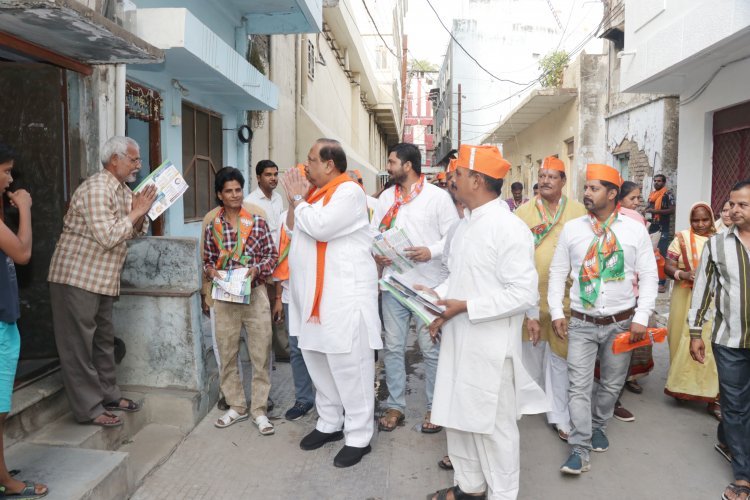 भाजपा का बूथ विजय संकल्प अभियान शुरू, विधायक काश्यप ने जनसंपर्क कर किया जनसंवाद, मीसाबंदी पूर्व जिला अध्यक्ष मीणा का किया सम्मान