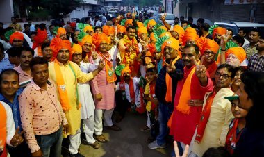 जनसंपर्क में छाया केसरिया साफा, जनता से लेकर कार्यकर्ता सब एक रंग में दिखे