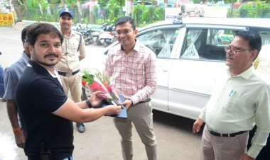 अपर कलेक्टर अभिषेक गेहलोत ने नगर निगम आयुक्त का पदभार ग्रहण किया, निगम अमले ने किया स्वागत