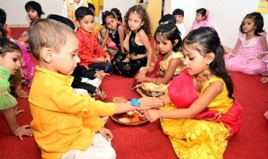 यह संस्कारों की पाठशाला है : बेलामेंटे-प्री स्कूल में मना रक्षाबंधन पर्व, बहनों ने भाइयों की कलाइयों पर बांधी राखी, चंदन का तिलक लगाया