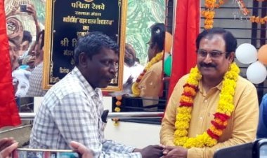 रेलवे के वाहन चालकों को मिली विश्राम गृह की सौगात, रेलवे स्टाफ कार यूनियन ने ज्ञापित किया डीआरएम का आभार