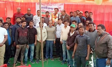 रतलाम महापौर प्रहलाद पटेल का ऐलान- लोकेंद्र भवन के सामने बनेगा MP43 मार्केट, मौजूदा 53 दुकानें भी नहीं हटेंगी