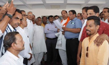 थांदला में जैन संत के साथ समुदाय विशेष के व्यक्ति ने की अशोभनीय घटना, सकल जैन श्रीसंघ ने गृहमंत्री के नाम ज्ञापन सौंपा