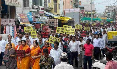 मौन रह कर पेड़ों और परिंदों की रक्षा के लिए उठाई ‘आवाज’, राष्ट्रपति व प्रधानमंत्री के नाम दिया ज्ञापन