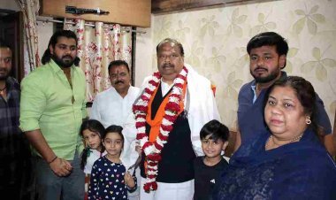 भाजपा प्रत्याशी चेतन्य काश्यप का नारायण पहलवान परिवार ने किया स्वागत, भाजपा नेता महेंद्र कोठारी एवं परिवार ने दी जीत की अग्रिम शुभकामनाएं