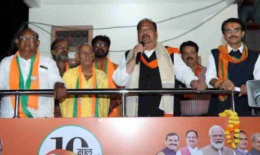 नुक्कड़ सभाएं शुरू : रतलाम को मालवा का प्रमुख व्यापारिक एवं औद्योगिक केंद्र बनाने की बात प्रधानमंत्री भी कह गए हैं- चेतन्य काश्यप