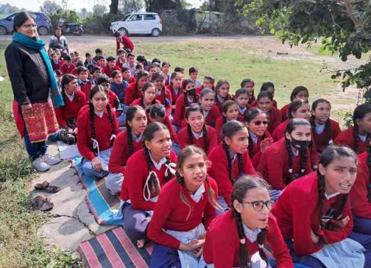 शिक्षा अंधेरे से प्रकाश की ओर ले जाने का माध्यम और भविष्य निर्माण की बुनियाद- चंदनमल घोटा