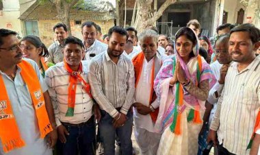 जनसंपर्क : रतलाम ग्रामीण क्षेत्र में विकास की नई गाथा लिखेंगे, केंद्र से अधिक से अधिक योजनाओं का लाभ दिलाने का प्रयास करेंगे- अनीता चौहान