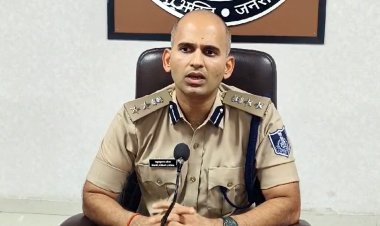 ...ताकि कायम रहे शांति ! गणेश प्रतिमा पर पथराव के आरोप में अज्ञात और थाना घेरकर हंगामा करने पर 13 नामजद सहित 100 से अधिक के विरुद्ध केस दर्ज, 3 हिरासत में