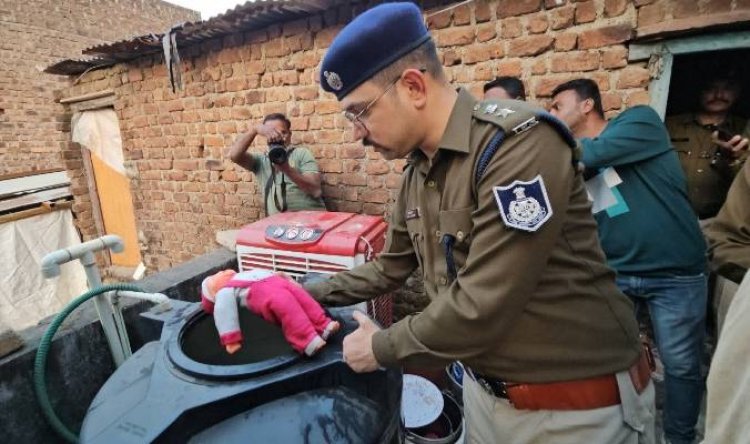 हादसा या हत्या UPDATE : SP अमित कुमार ने FSL की टीम के साथ पहुंचे मदीना कॉलोनी, टंकी में जुड़वा बच्चों के डूबने की घटना का हुआ रिक्रिएशन