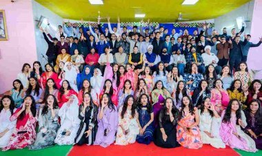 विदाई समारोह : लिबास का महकना जरूरी नहीं, खुशबू तो किरदार से आनी चाहिए- प्रो. सी. एस. शर्मा