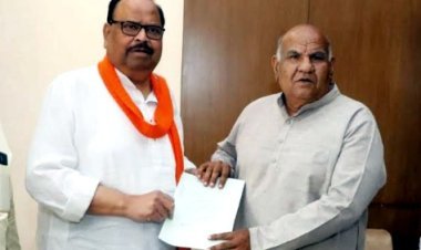 कैबिनेट मंत्री चेतन्य काश्यप ने राजस्व मंत्री करणसिंह वर्मा से की भेंट, वर्ष 1956-57 के भू-अभिलेख विसंगति से अटके नामांतरण प्रकरण शीघ्र निराकरण कराने के लिए कहा