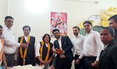 अभिनंदन : रतलाम के प्रतिभावन अभिभाषकों का एडवोकेट राकेश शर्मा मित्रमंडल एवं शतरंज क्लब रतलाम किया सम्मान