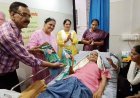 ‘बलिहारी गुरु आपकी’ : प्रो. अज़हर हाशमी के प्रति उनके शिष्यों ने अनूठे ढंग से व्यक्त की कृतज्ञता, गंभीर बीमारी से जूझ रहे हाशमी का अस्पताल में चल रहा उपचार
