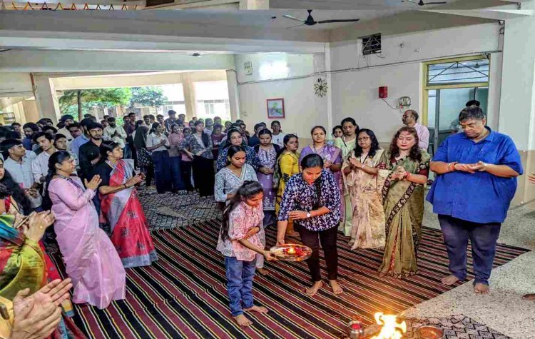 संस्कार शाला ‘श्री साई इंस्टिट्यूट ऑफ़ टेक्नोलॉजी’ में नया शिक्षण सत्र शुरू, हवन-पूजन के साथ हुआ विद्यारंभ