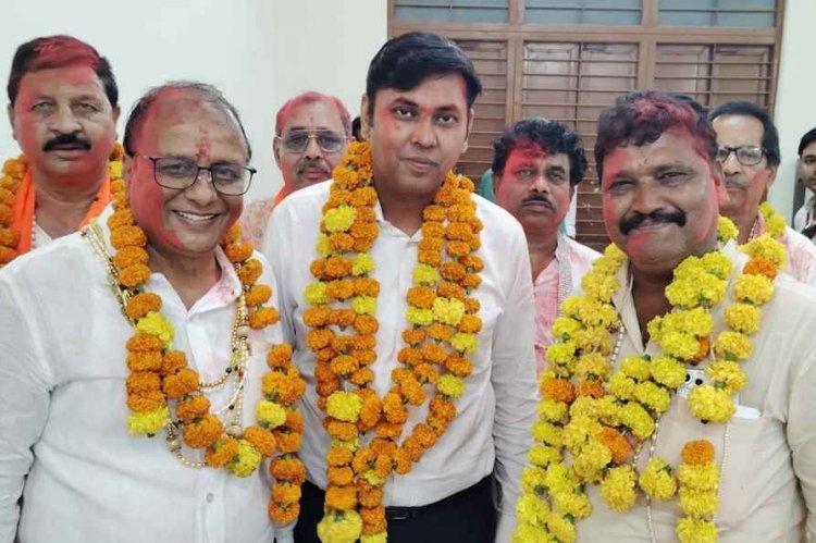 समाजसेवी प्रीतेश गादिया रेडक्रॉस के चेयरमैन निर्वाचित, सुशील मूणत वाइस चेयरमैन व संजय लुनिया कोषाध्यक्ष बने, 10 में से 9 पदों पर सेवा पेनल ने किया कब्जा