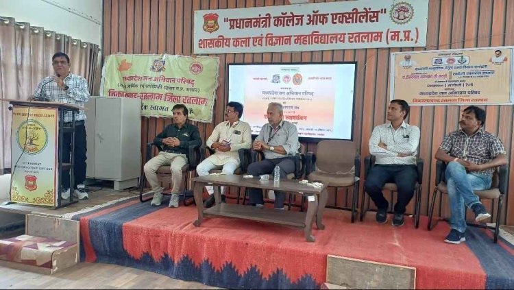 स्वदेशी से स्वावलंबन : विदेशी चीजों का त्याग कर स्थानीय उत्पादों के उपयोग का किया आह्वान