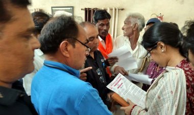 जिला पंचायत CEO से मिले आजाद अध्यापक शिक्षक संघ के पदाधिकारी, BAC-CAC की काउंसलिंग में लेट-लतीफी की वजह बताई
