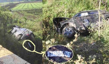 रतलाम में रात 1 बजे बाद हादसा ! ट्रक की हेडलाइट में आंखें चौंधियाने से खाई में गिरी कार, एक युवक घायल