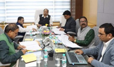 बड़ा निर्णय ! लघु उद्योग निगम संचित लाभ में से मुख्यमंत्री को भेंट करेगा लाभांश, MSME मंत्री चेतन्य काश्यप की अध्यक्षता में हुई बैठक में निर्णय