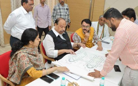 नए स्वरूप में विकसित होंगे कालिका माता मंदिर लोक और विरुपाक्ष महादेव मंदिर, कैबिनेट मंत्री चेतन्य काश्यप ने ली बैठक, दिए निर्देश