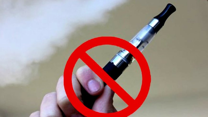 रतलाम के श्रीराम पान भंडार पर बिक रही थी प्रतिबंधित ई-सिगरेट, पुलिस ने जब्त कर व्यवसायी के खिलाफ दर्ज किया केस, जानिए- क्या है ई-सिगरेट...