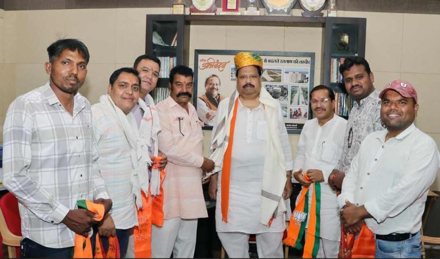 चार गुना भूमि अधिग्रहण मुआवजा देने के निर्णय से किसानों में हर्ष, मुख्यमंत्री की घोषणा पर कैबिनेट मंत्री चेतन्य काश्यप का किया अभिनंदन