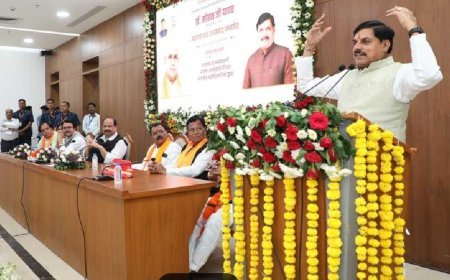 RDA के नवनियुक्त अध्यक्ष, उपाध्यक्ष एवं सदस्य ने किया मुख्यमंत्री डॉ. यादव का स्वागत-अभिनंदन, CM बोले- ‘ओर है न छोर है, यह सुशासन का दौर है’