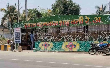 फोरलेन पर अवैध निर्माण और उर्स पर हिंदू संगठनों की आपत्ति के बाद हरकत में आया प्रशासन, आयोजन पर लगी रोक, अतिक्रमण हटने का इंतजार