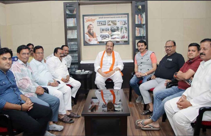 सामाजिक समरसता अभियान : संत रविदास मंगल कलश यात्रा 20 अगस्त को, कैबिनेट मंत्री चेतन्य काश्यप ने ली भाजपा पदाधिकारियों की बैठक
