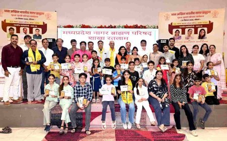 नागर ब्राह्मण समाज की 68 प्रतिभाओं का सम्मान, नागर वैभव स्मारिका विमोचित, अतिथि बोले- शिक्षा के साथ संस्कार भी जरूरी